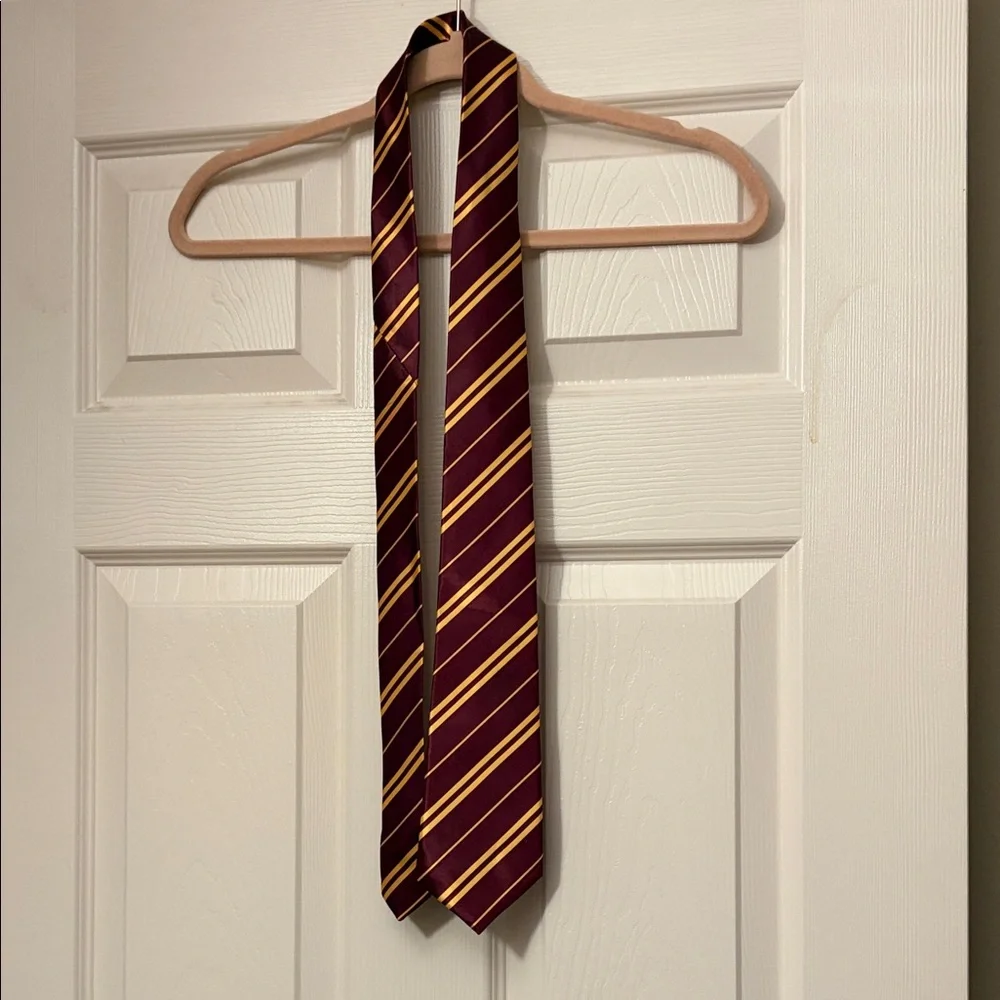 Warner Bros. Burgundy and Gold Harry Potter Tie